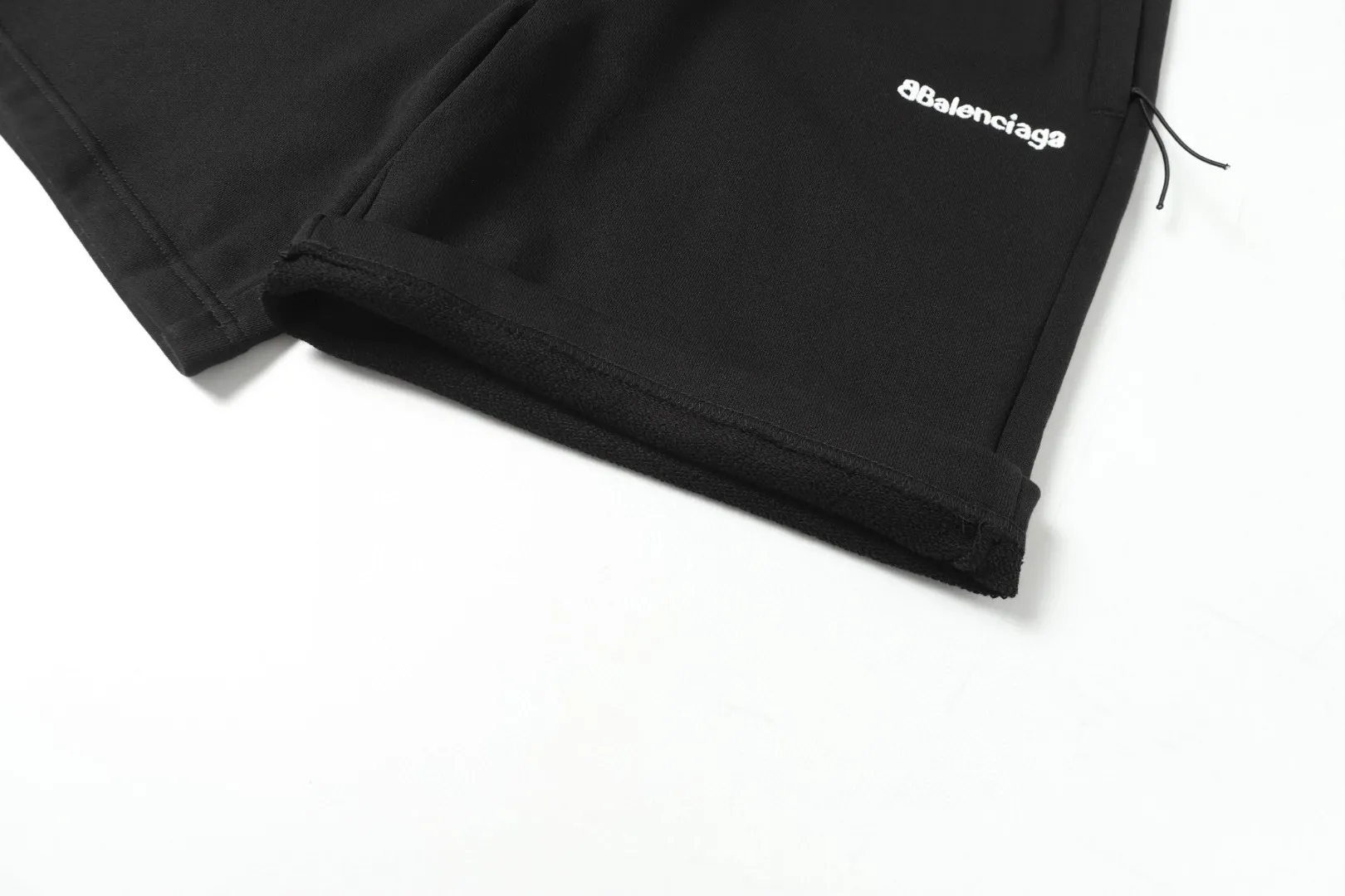 Quality balenciaga adidas • 400 • • • • 2 · · balenciaga • adidas LG balenciaga • • ：628# Sizes：XS.S.M.L ：Black，Dark Gray